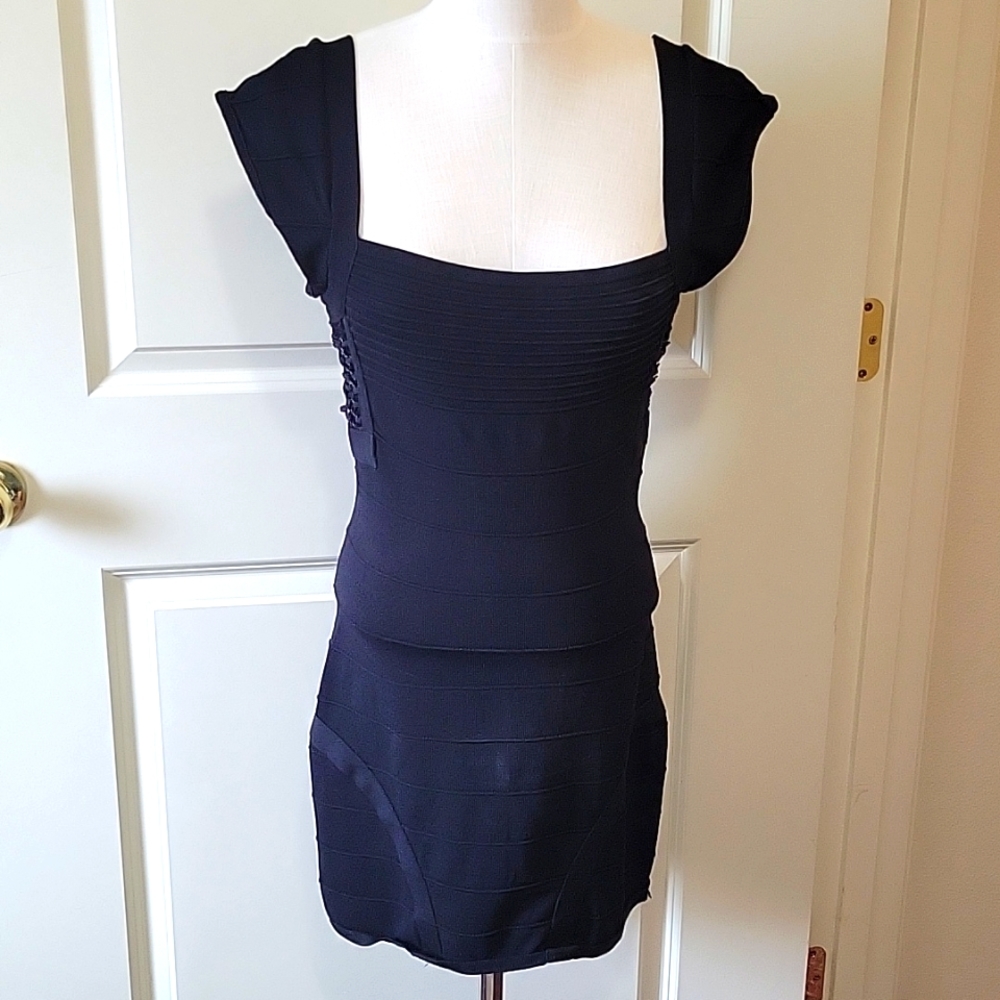 Black Viscose midi Dress w laced sides